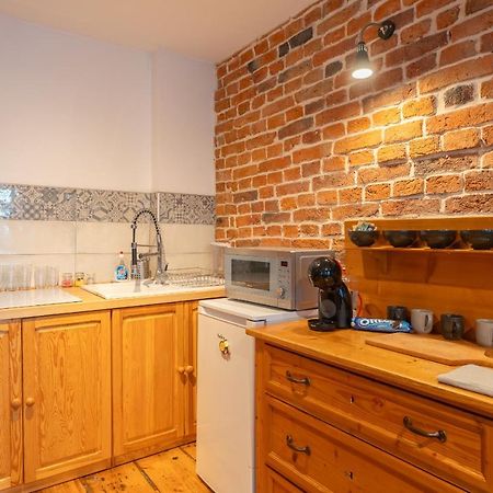 Ferienwohnung Apartament 1886 - Doba Do 14-00 - W Scislym Centrum Z Widokiem Na Majowke - By Space Apart Jelenia Góra Exterior foto